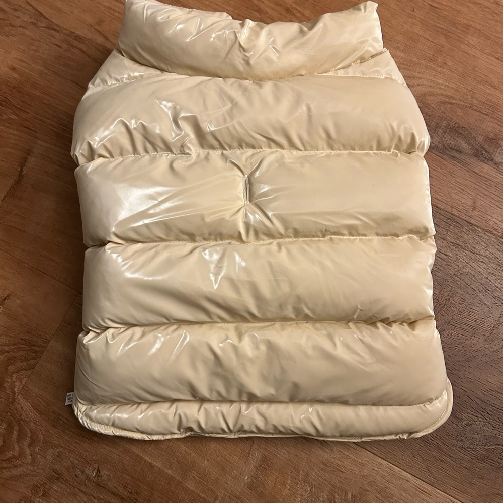 Aerie Offleash Cream Vest